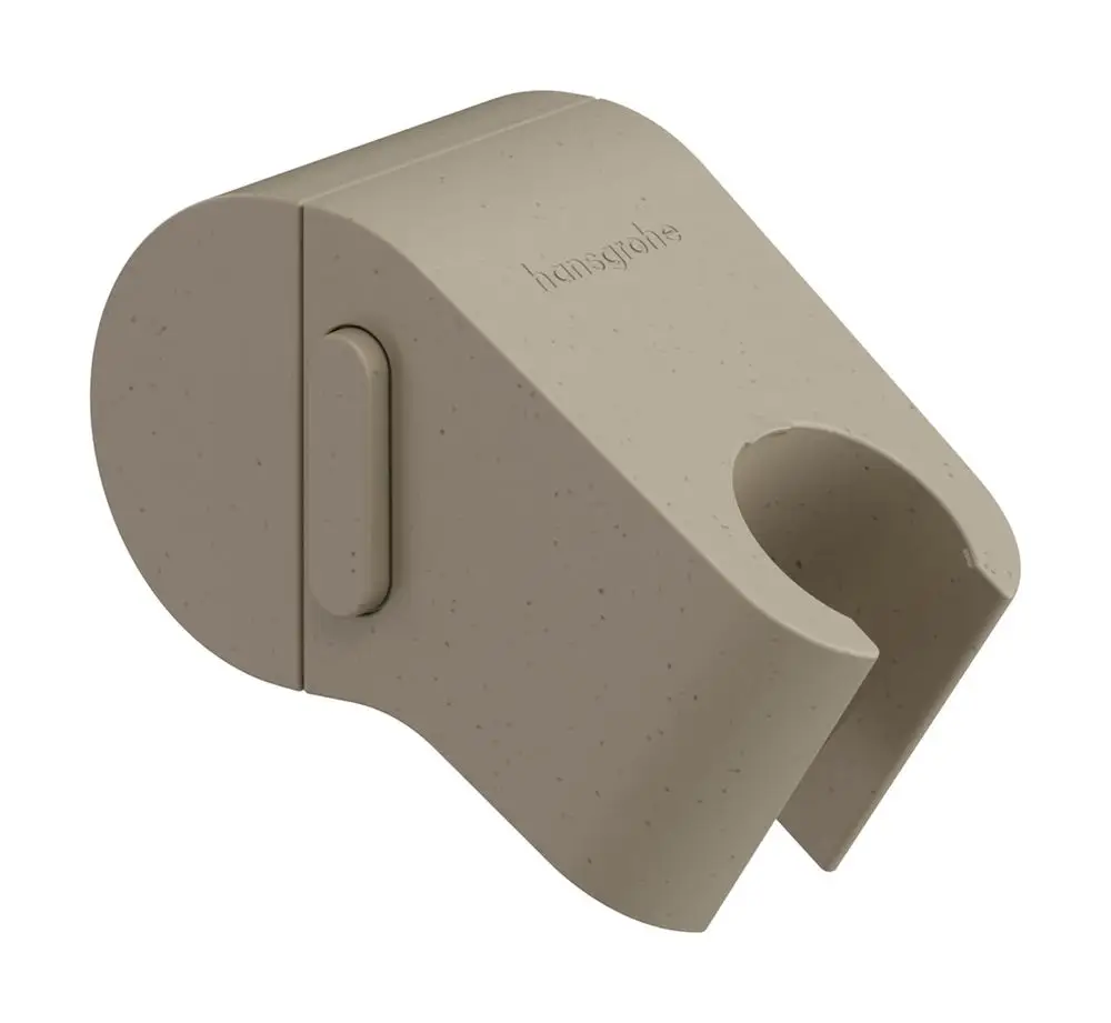 Sandfarbener Halter für eine Handbrause, gefertigt aus recyceltem Material. Das Produkt ist von Hansgrohe und zeigt eine einfache, funktionale Form.